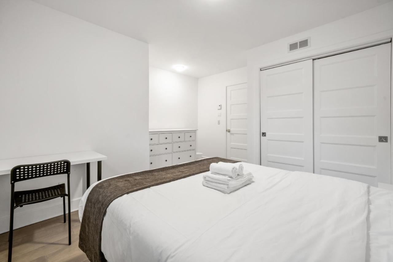 Frontenac By Restavio Montreal