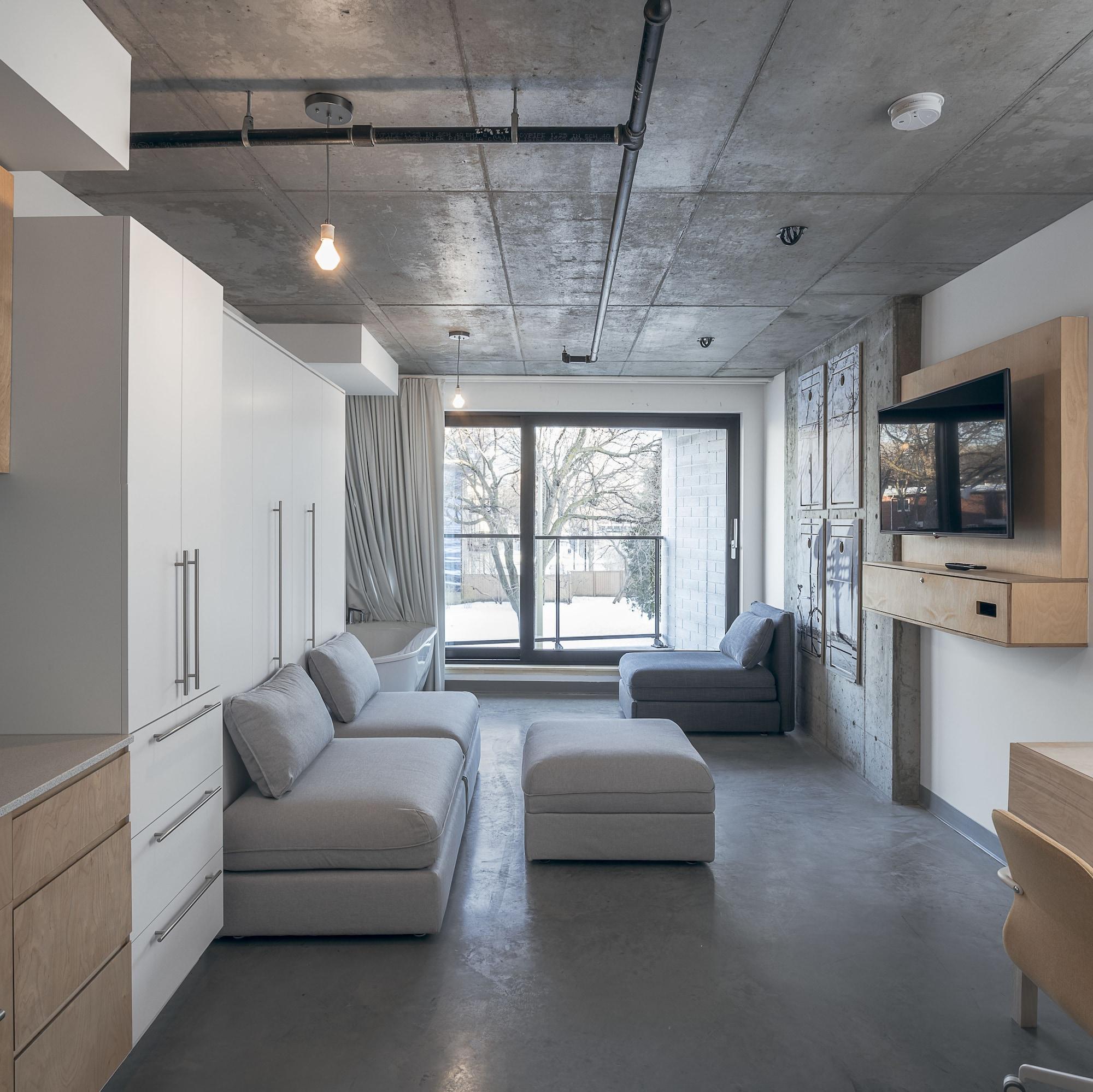 Boxotel Montreal