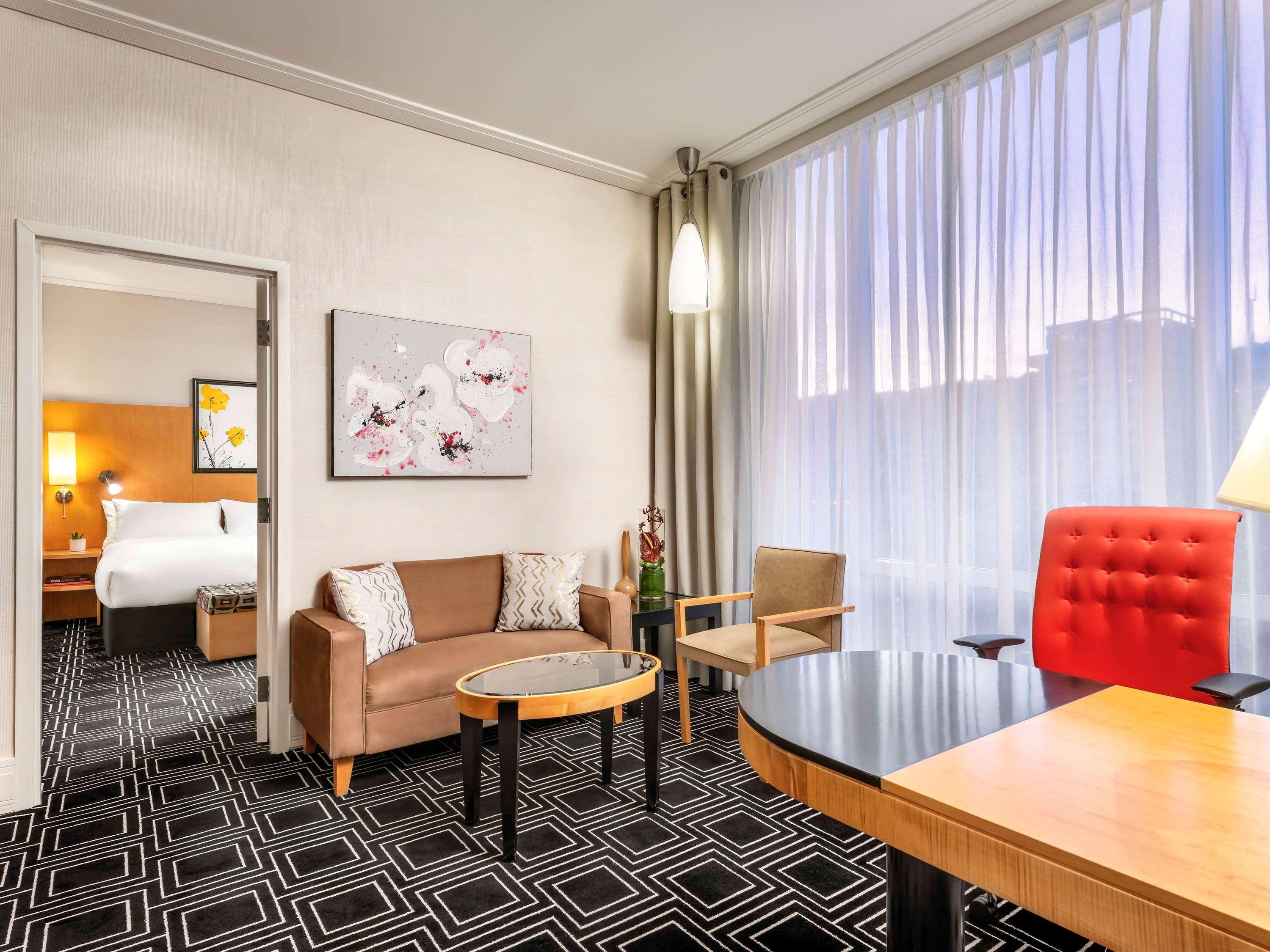 Sofitel Golden Mile Montreal