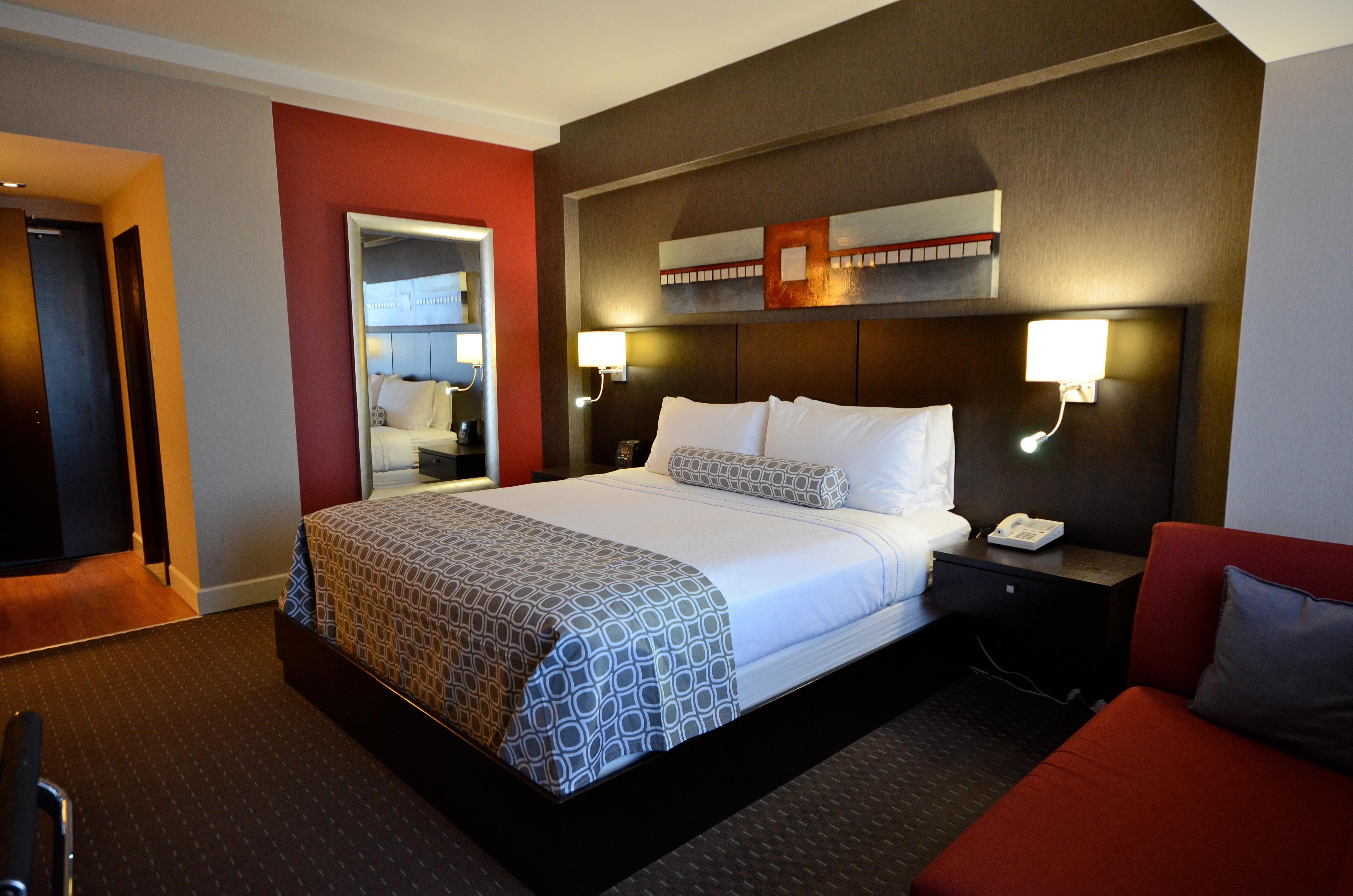 Hotel Armon Plaza Airpt, Trademark Collection By Wyndham Montreal