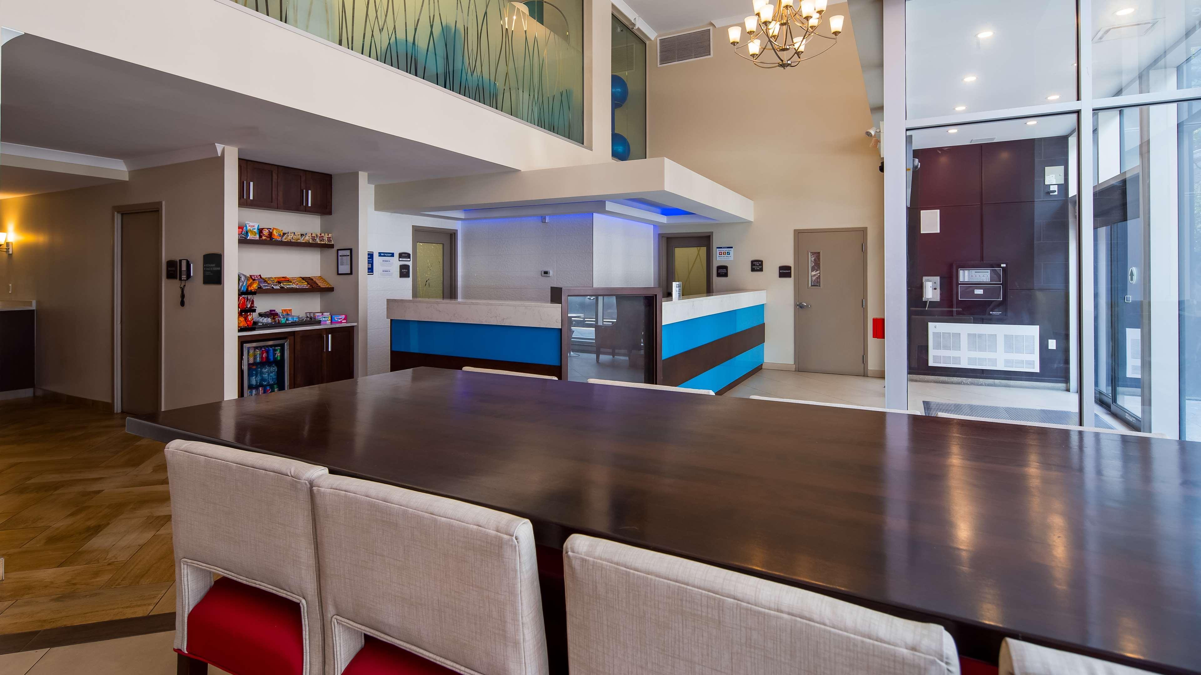 Best Western Plus Hotel Montreal Hotel Montreal