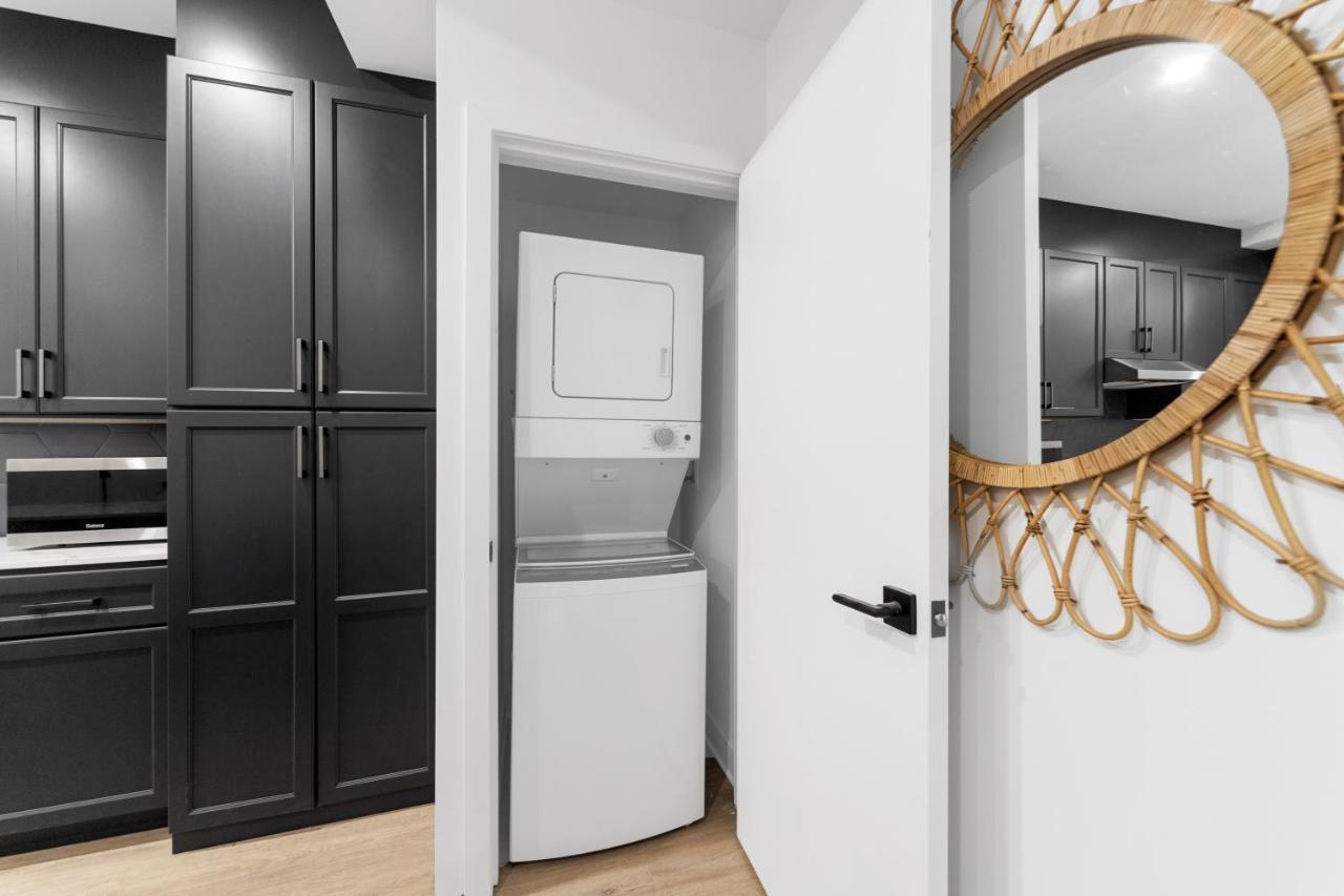 Stonewall Apartment *
