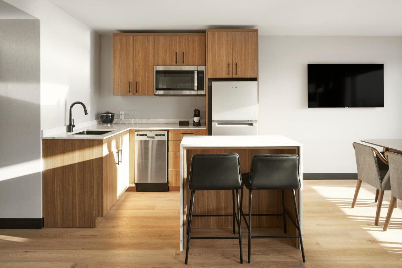 Hyatt Place - Downtown 3*