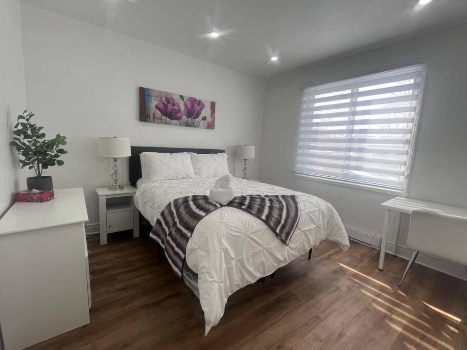 Renovated 2bedrooms With Free Parking Apartment Montreal