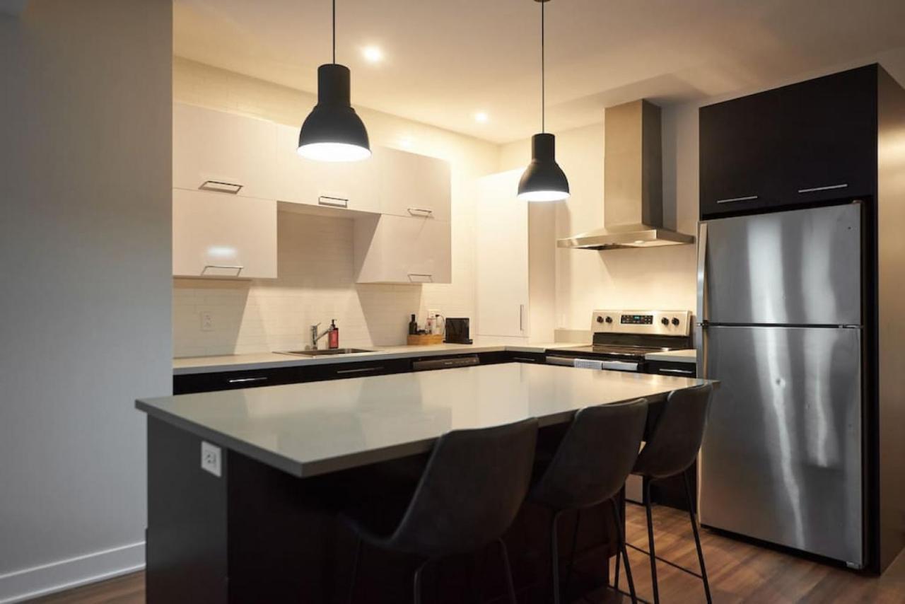 Design 3 Bedroom Flat With Private Terrace In Little Italy By Denstays Apartment *