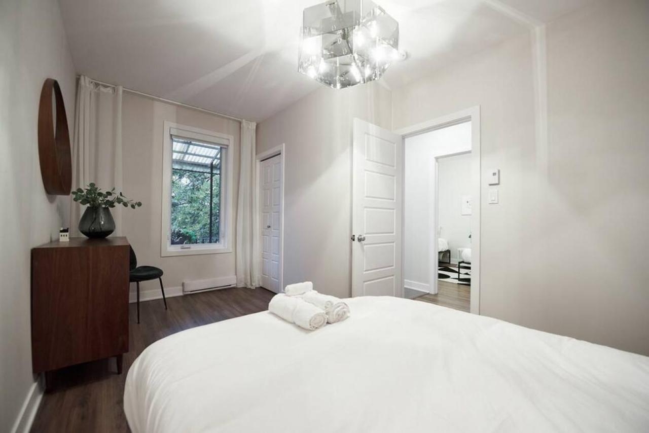 Apartment Design 3 Bedroom Flat With Private Terrace In Little Italy By Denstays *