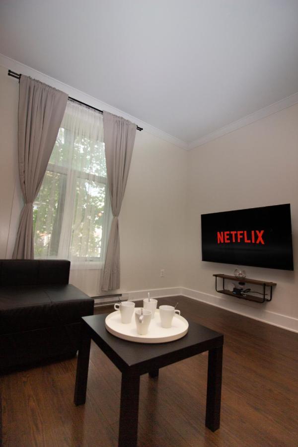 Bell Center/crescent Street Is Your Neighbor Holiday home Montreal