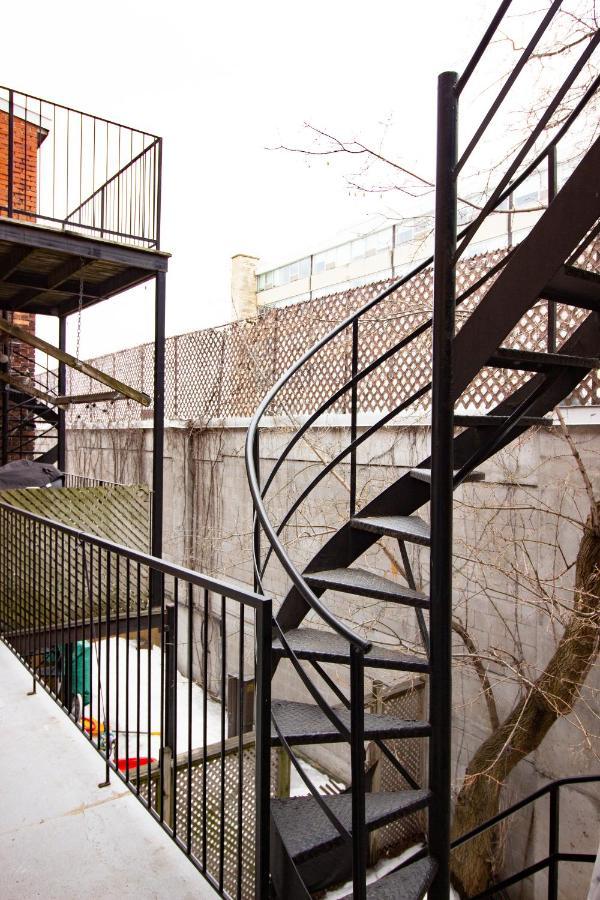 Bell Center/crescent Street Is Your Neighbor Holiday home *