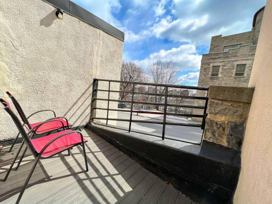 Stylish Townhome Dt Mtl Villa Montreal