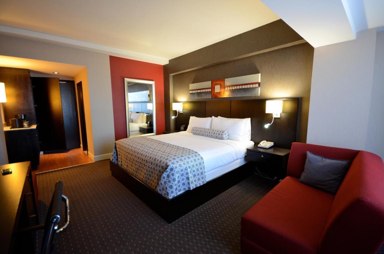 Armon Plaza Airpt, Trademark Collection By Wyndham Hotel 4*