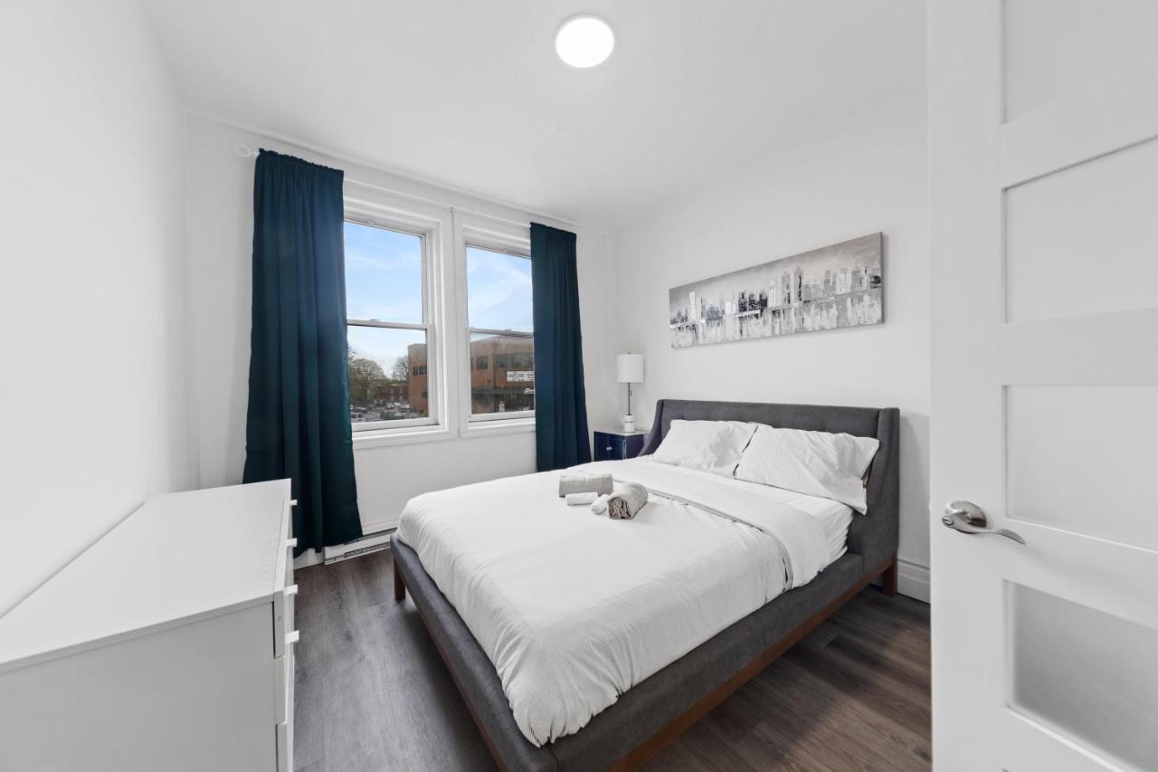 Stonewall Apartment