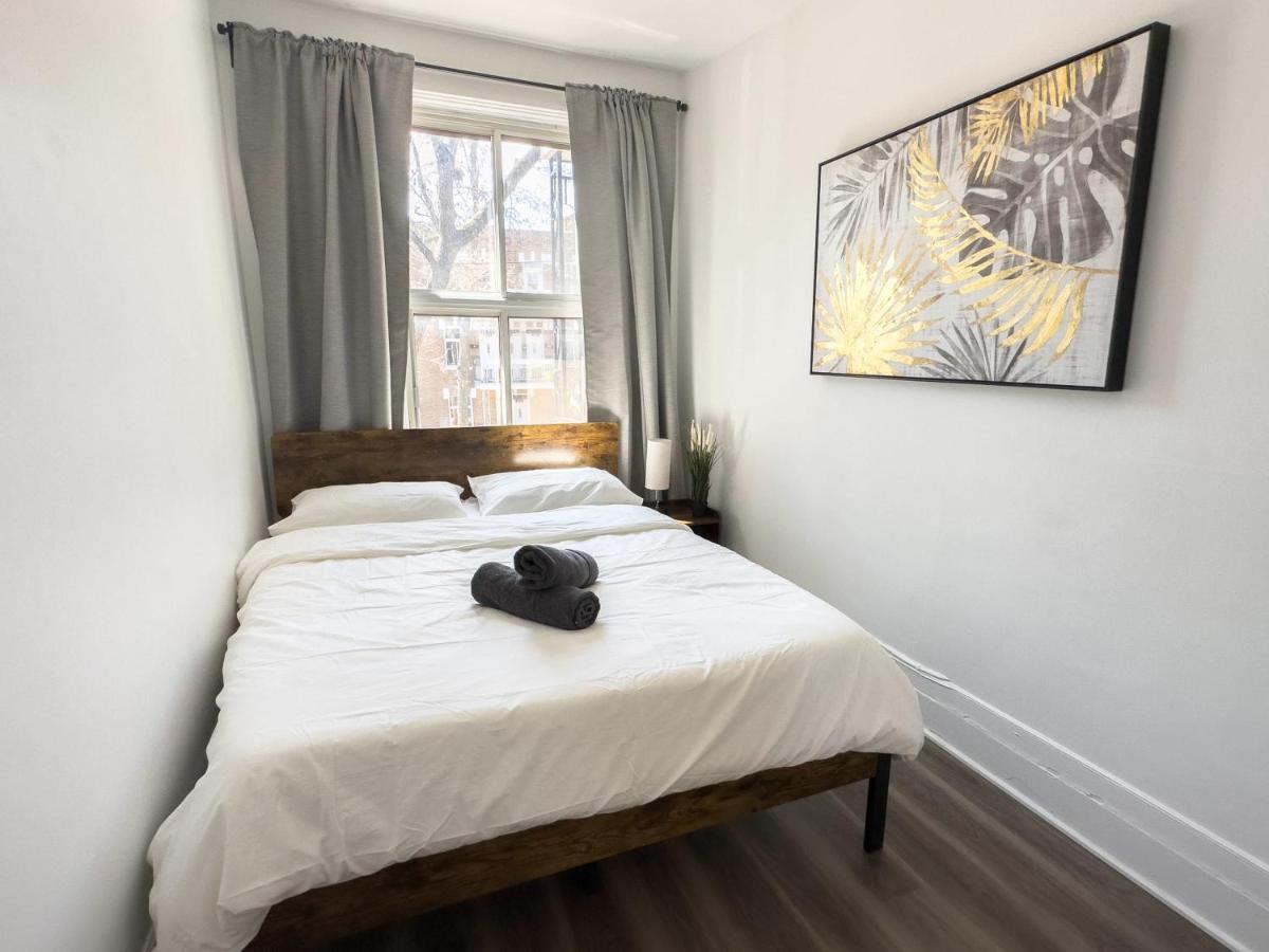 Superb 4bed In Little Italy 5min To Beaubien Metro Apartment