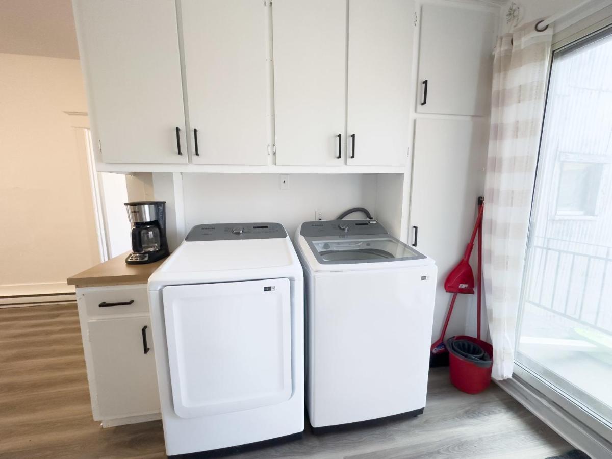 Superb 4bed In Little Italy 5min To Beaubien Metro Apartment