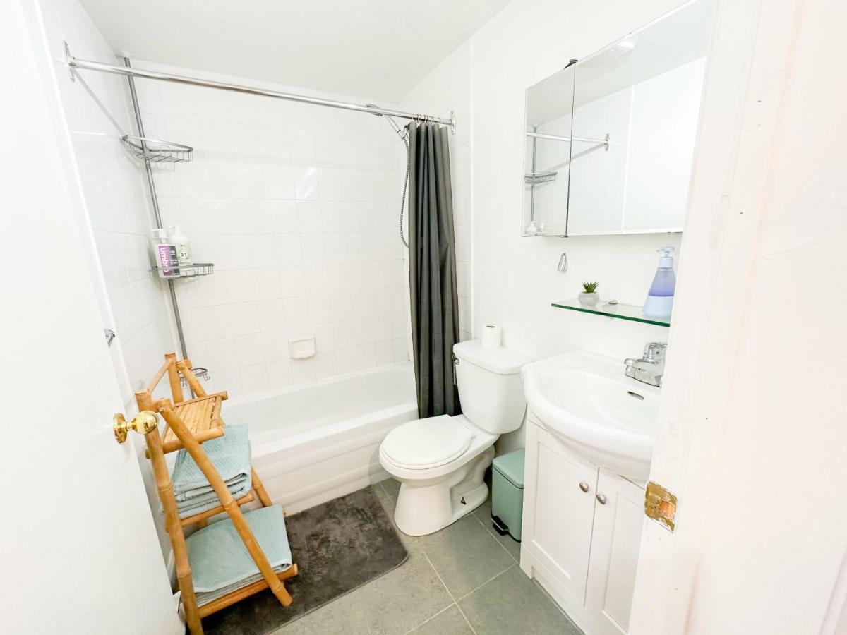 Cozy 1bed In Downtown 3min To Metro Free Parking Apartment