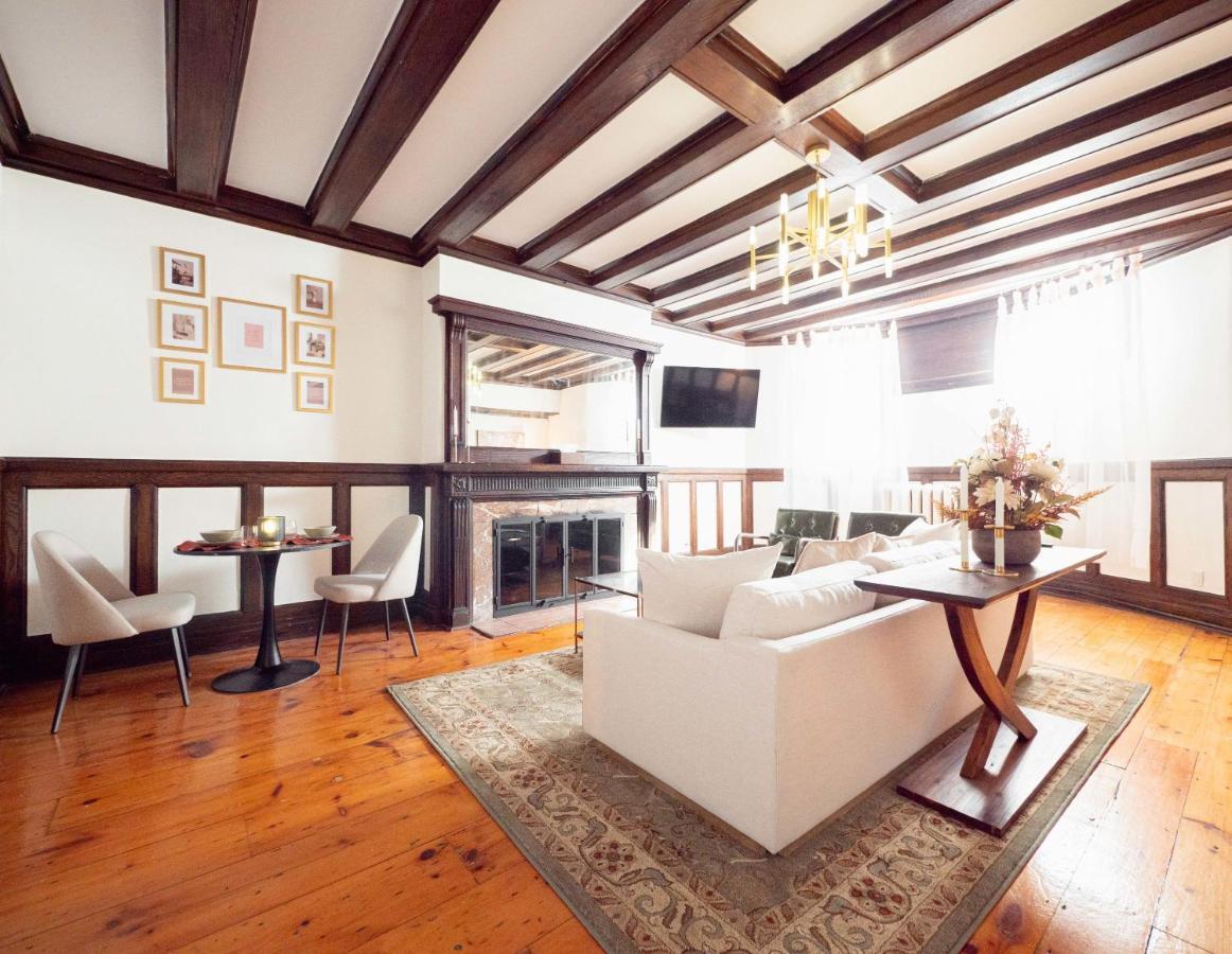 Historical In - The Lilibeth Apartment