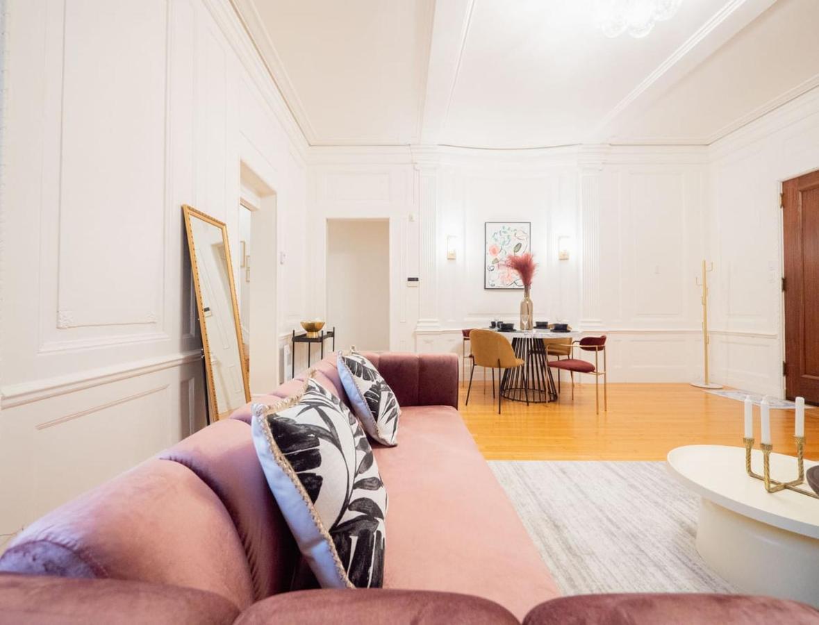Historical In - La Marie Antoinette Apartment *