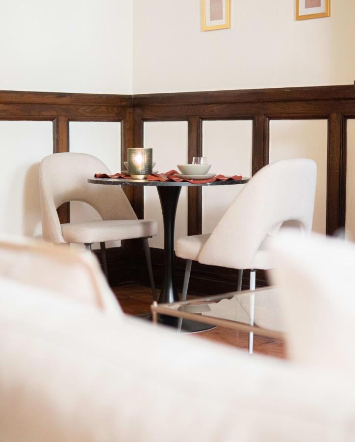Apartment Historical In - The Lilibeth Montreal