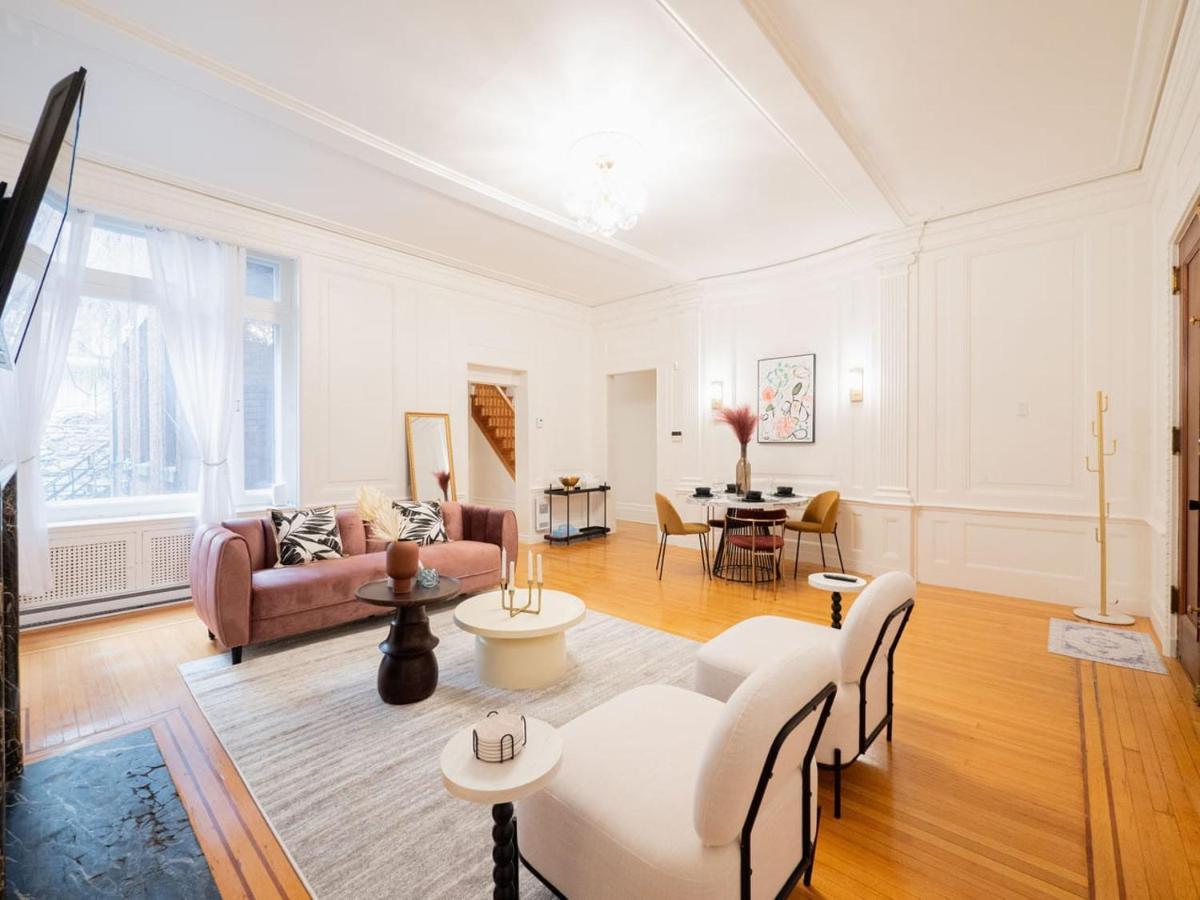 Apartment Historical In - La Marie Antoinette Montreal