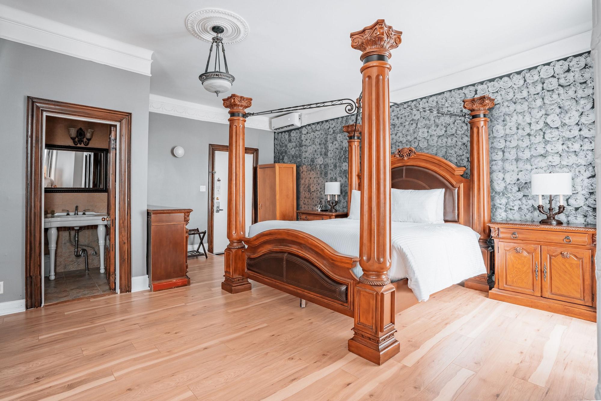 De Paris Hotel