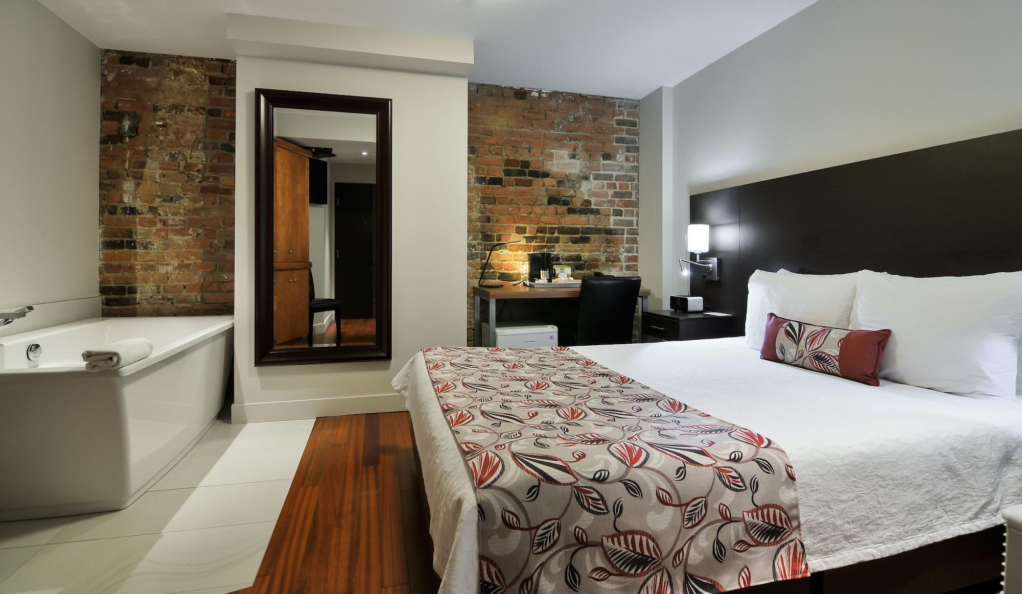 Hotel Le Pomerol Montreal