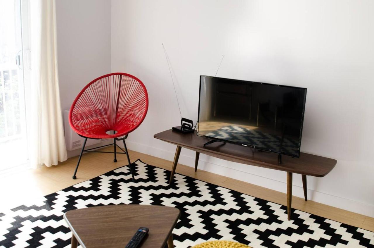 Marche Jean-talon Suites Apartment *