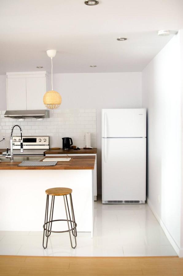Marche Jean-talon Suites Apartment *