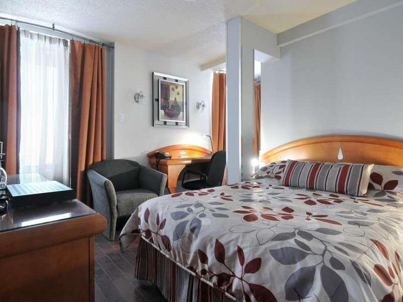 Hotel Le Pomerol Montreal