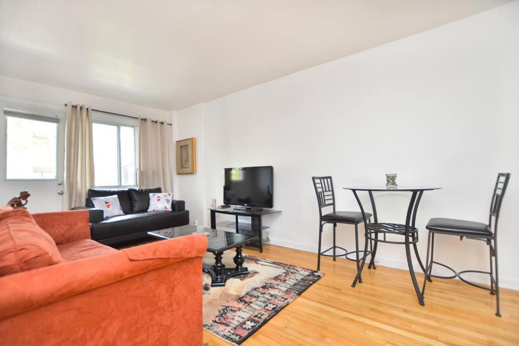 Apartment Coquette 3.5 Pour 4 Personnes