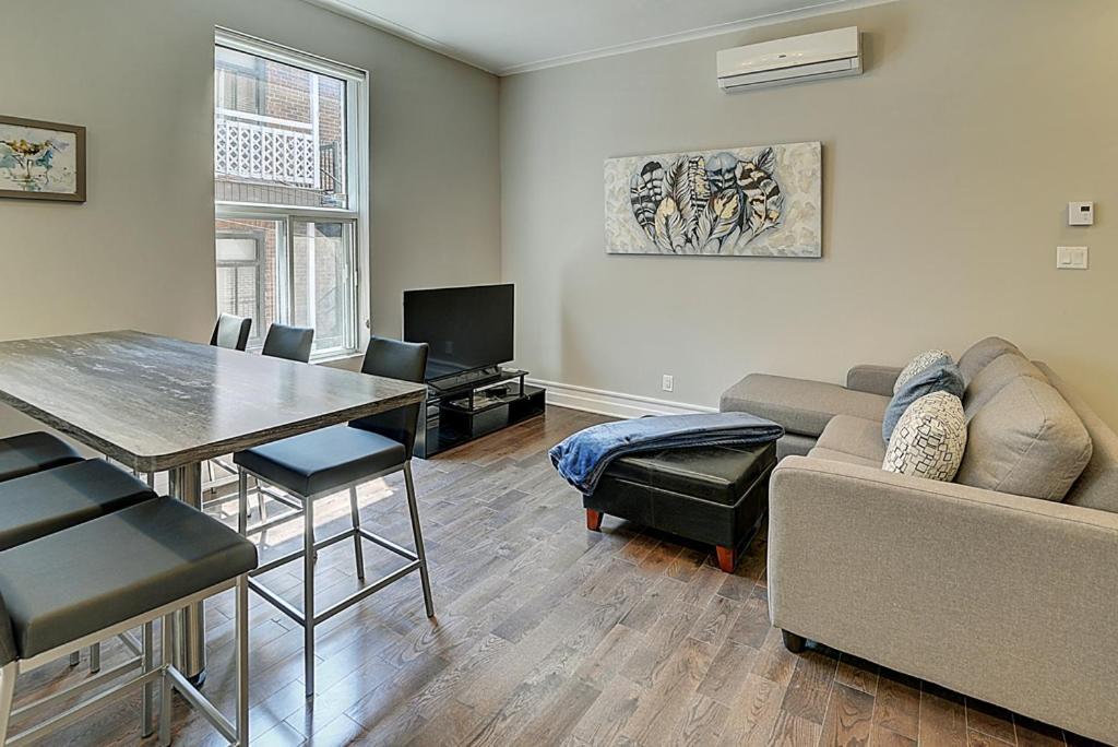 Plateau Prime Apartment