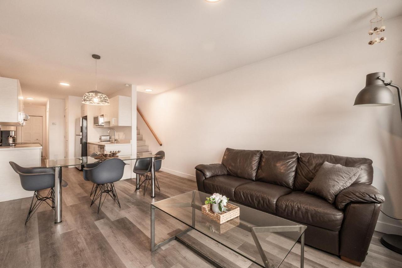 Apartment With 2 Bedrooms And Terrace - 1908