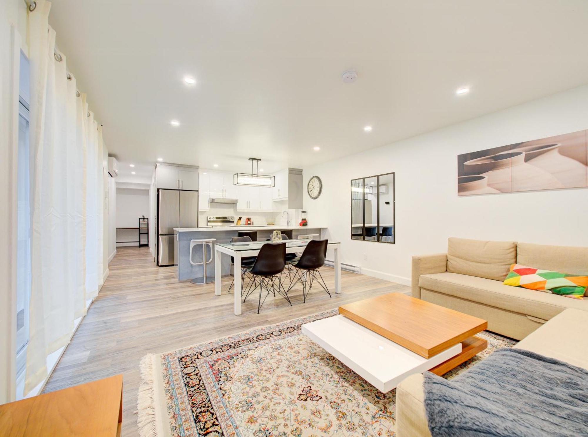 Apartment Cozy & Luxurious 3-br Montreal
