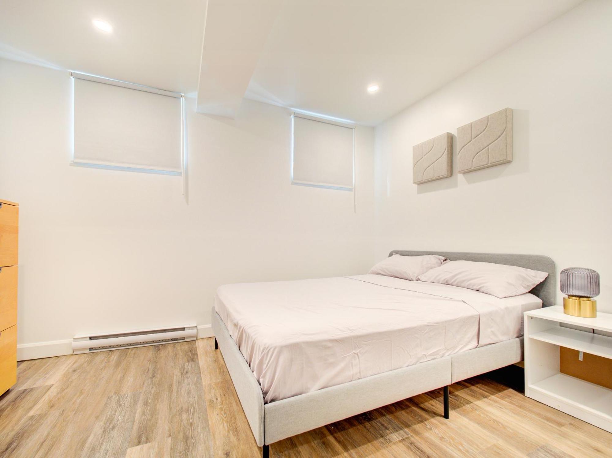 Cozy & Luxurious 3-br