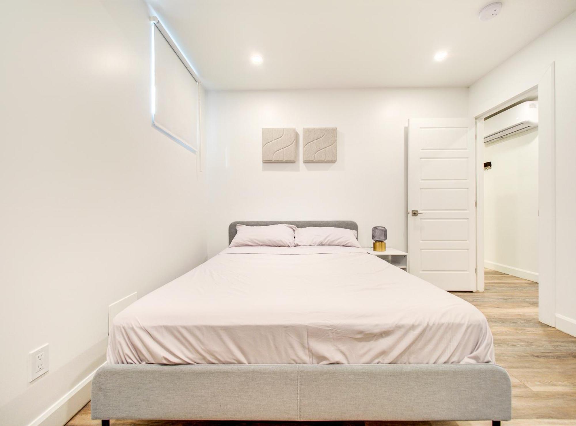 Cozy & Luxurious 3-br Apartment *
