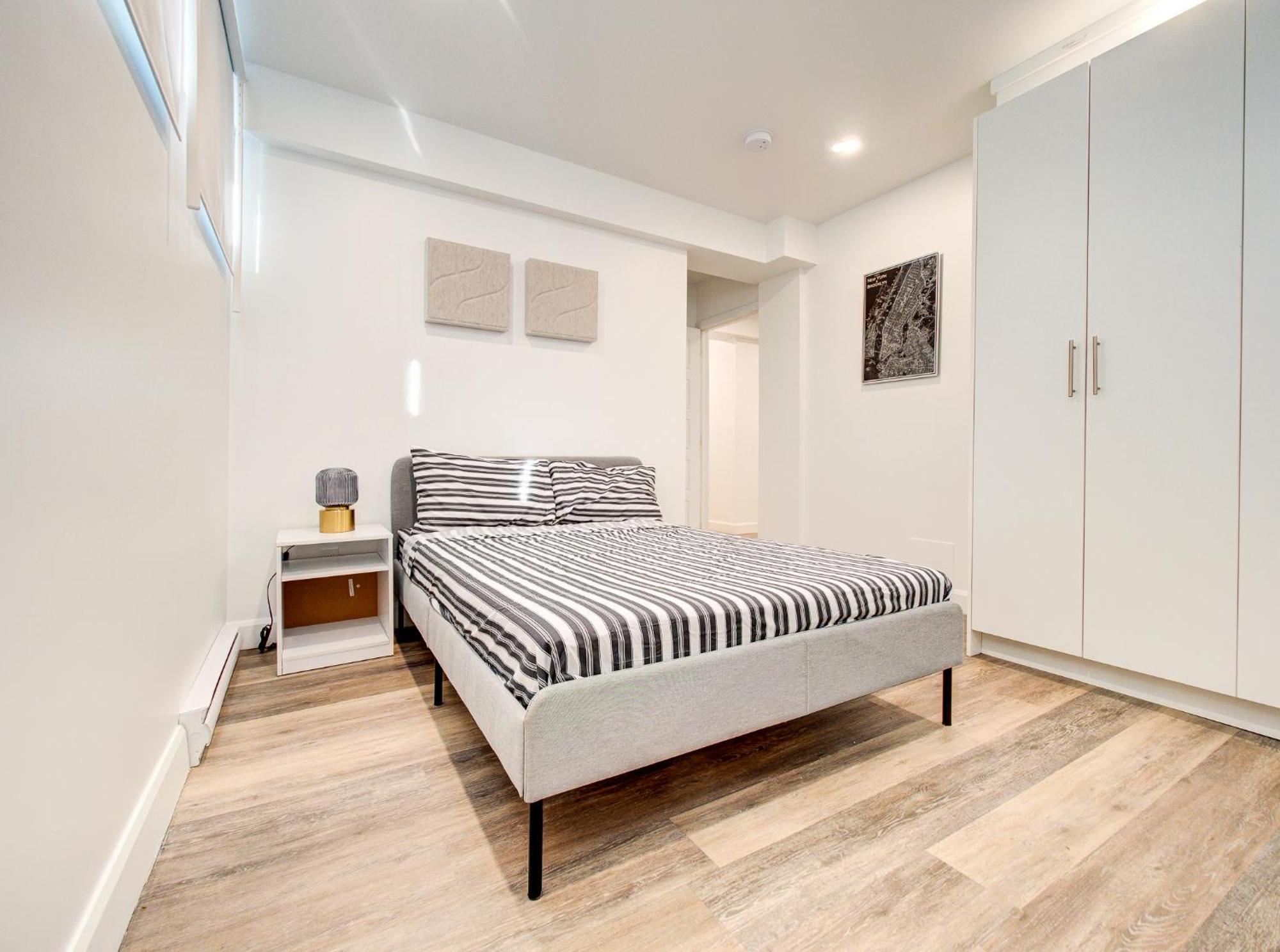 Cozy & Luxurious 3-br Apartment