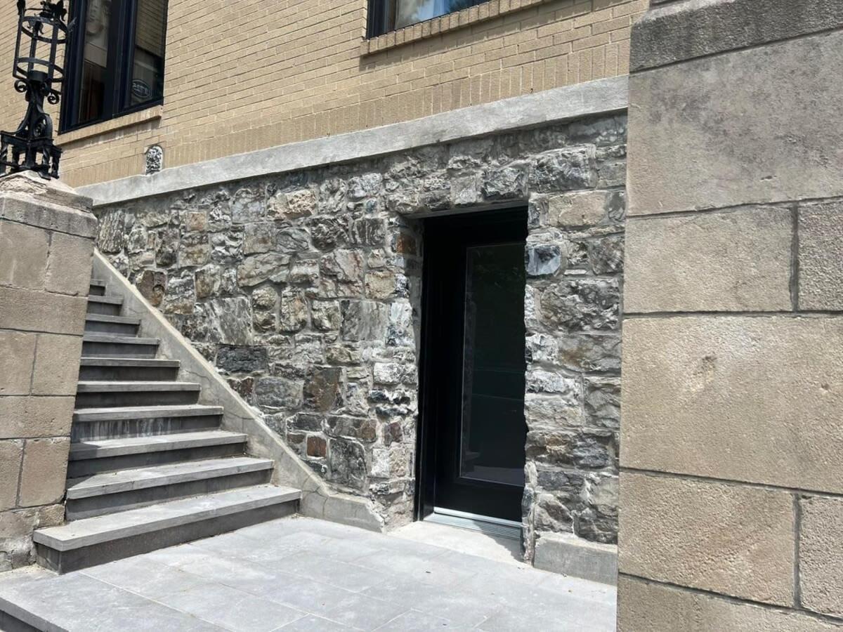 Apartment M11 Heritage Mansion 1br Unit In Heart Of Mtl