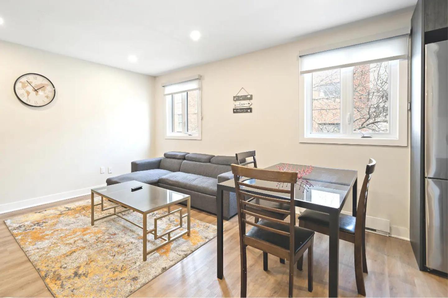 Duplex 6 Bedrooms In Heart Of Plateau Mont-royal Apartment *