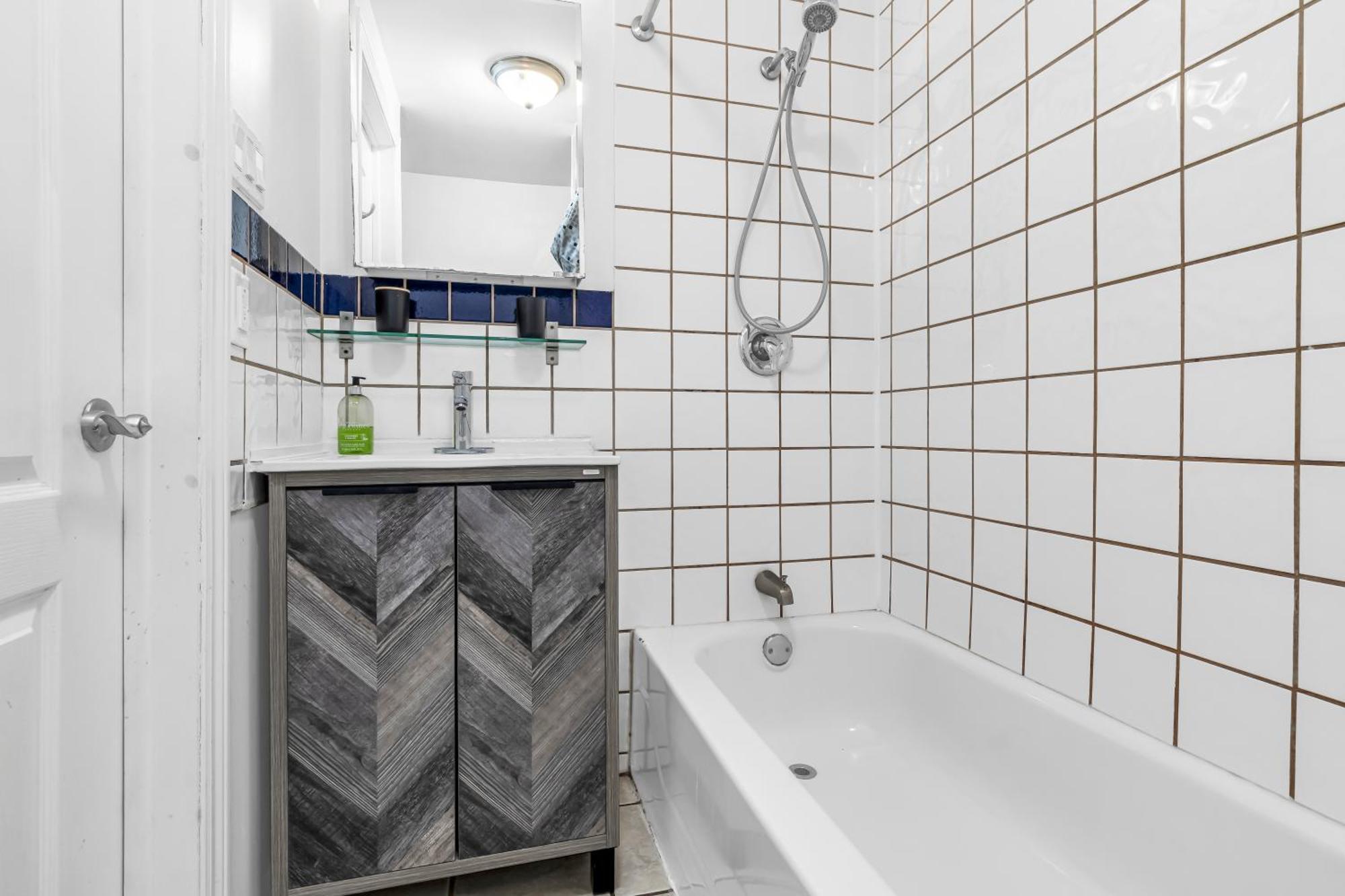 Duplex For Group Stay_mont-royal Montreal