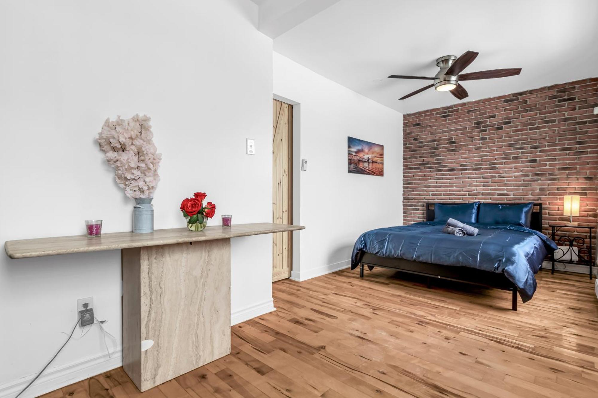 Duplex For Group Stay_mont-royal Holiday home Montreal