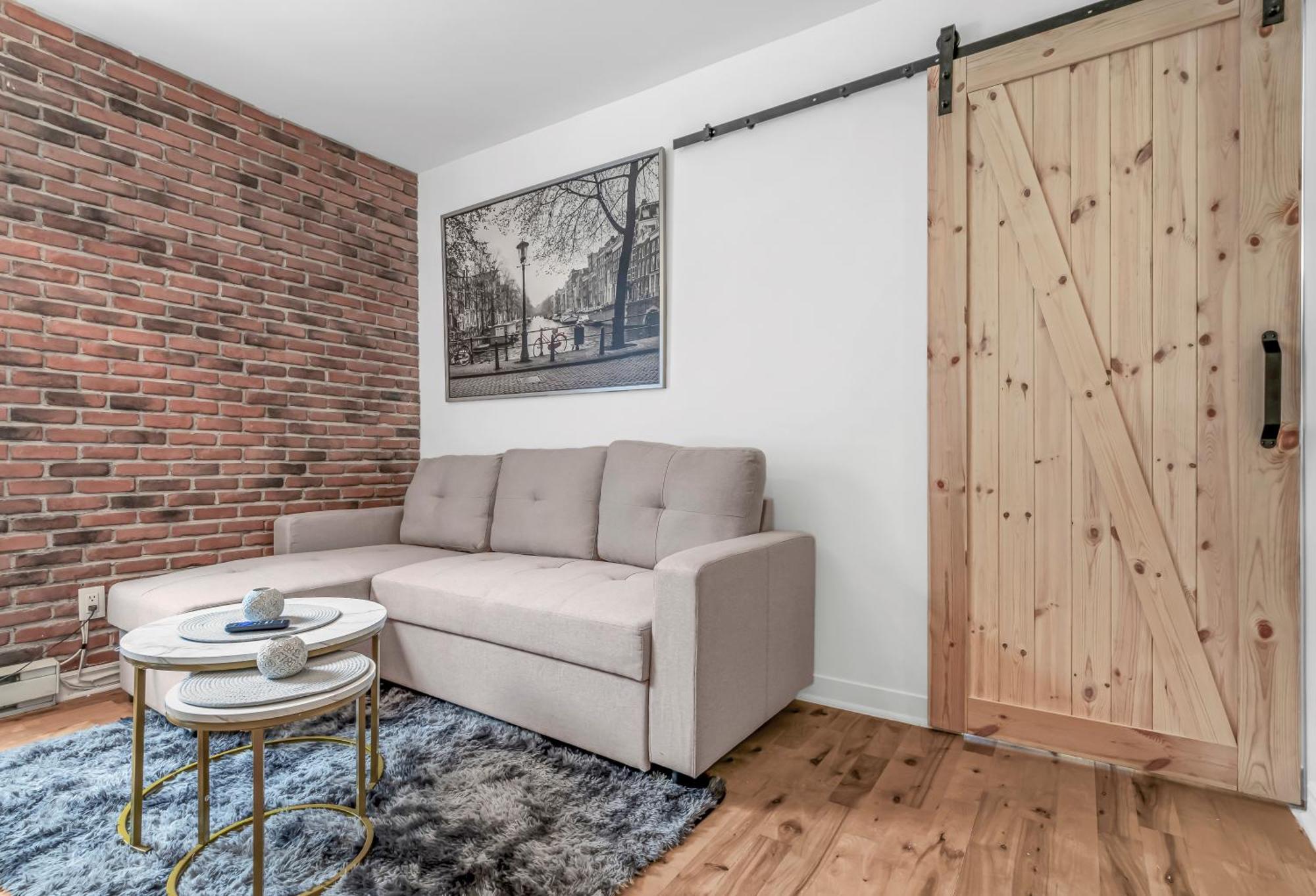 Duplex For Group Stay_mont-royal Holiday home