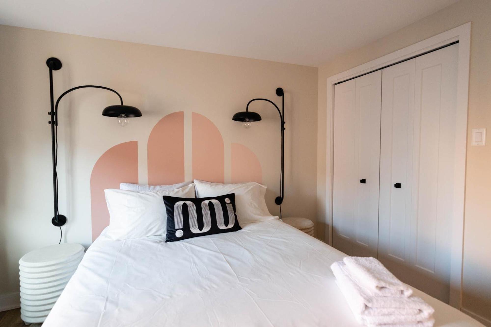 Maison Place Royale By Luxury In Transit Montreal