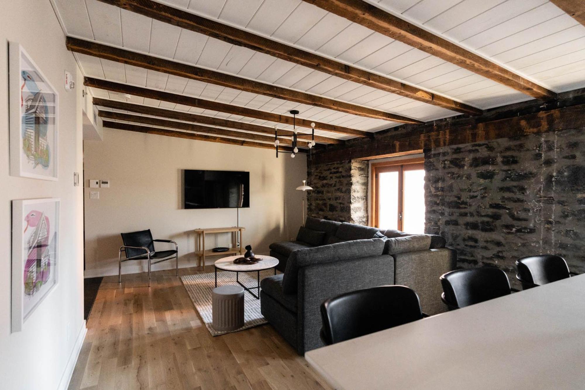 Maison Place Royale By Luxury In Transit Montreal