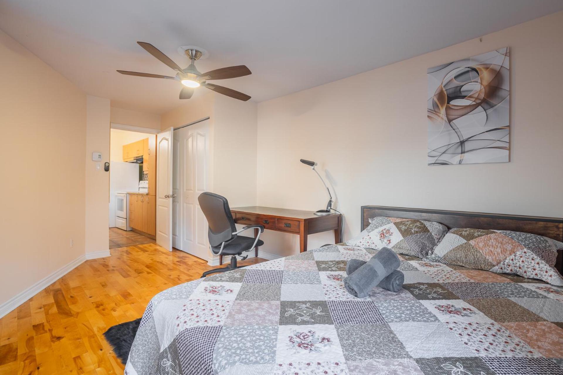 Duplex For Group Stay_mont-royal Holiday home Montreal