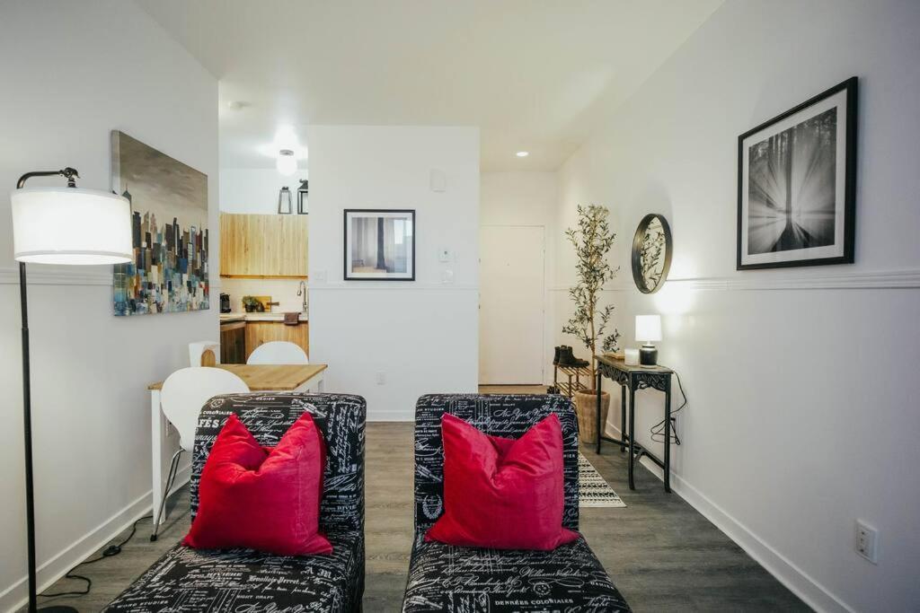 Hresidences Modern On Ontario Street *