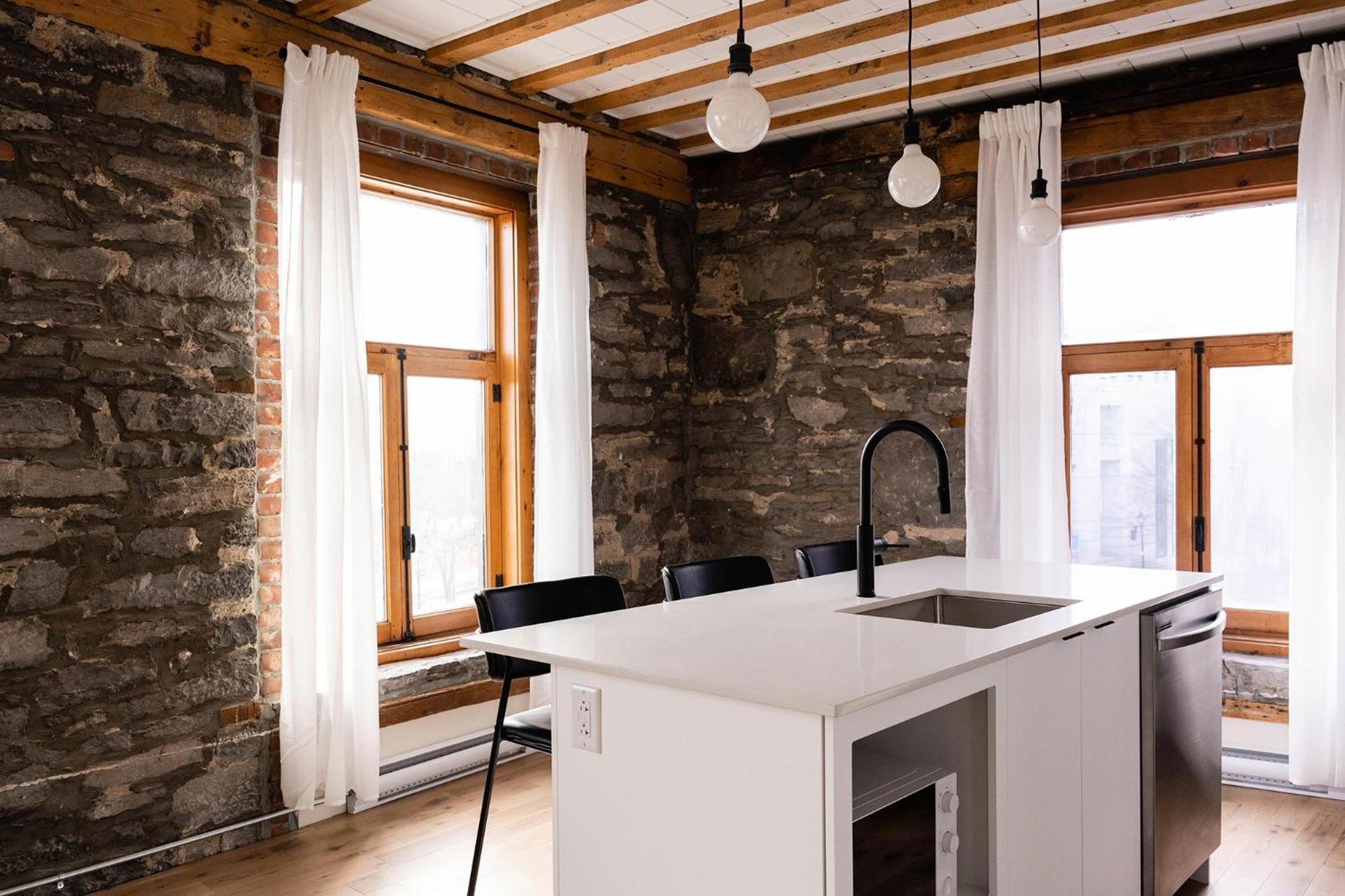 Maison Place Royale By Luxury In Transit 4* Montreal