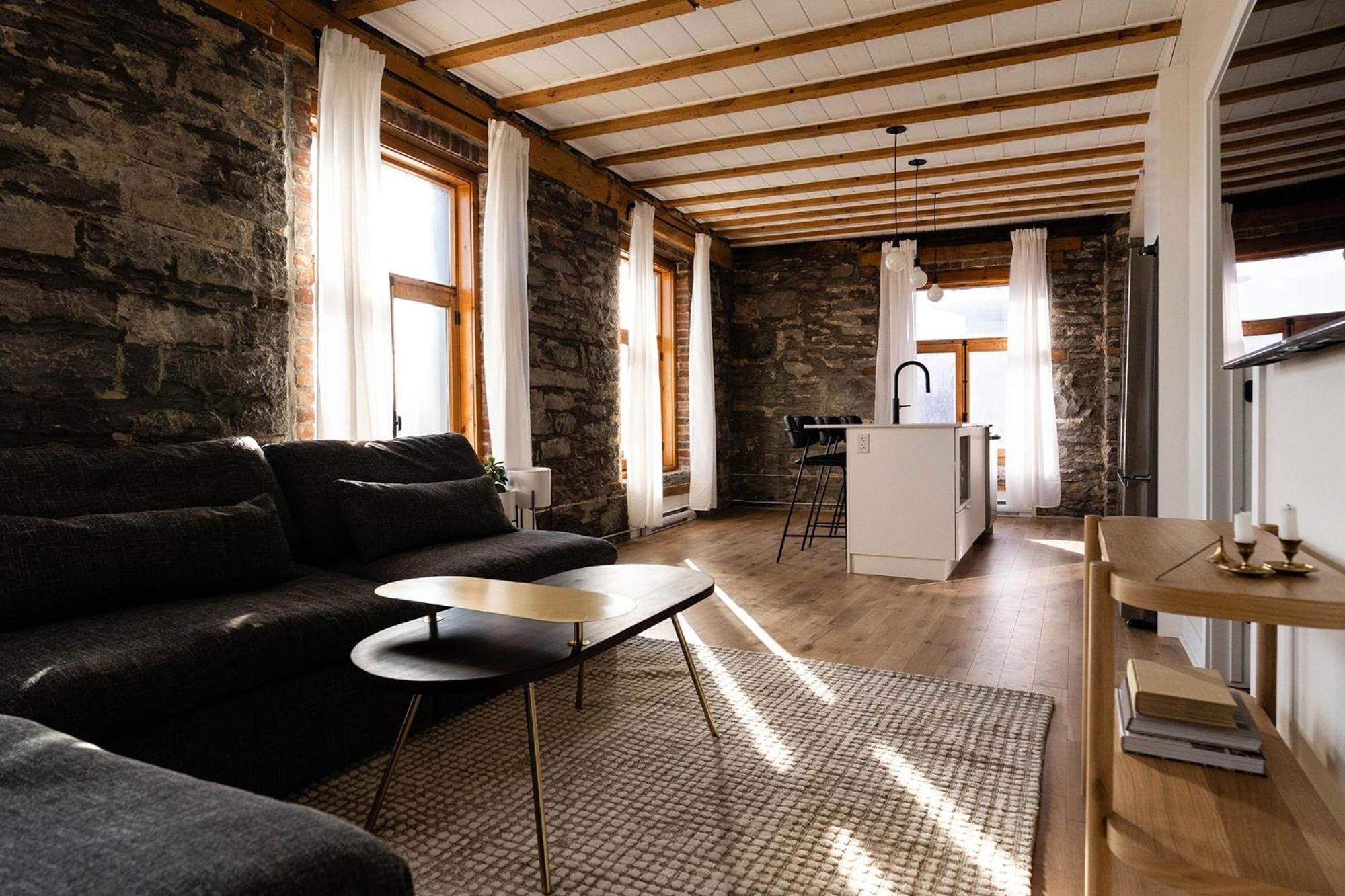 Maison Place Royale By Luxury In Transit Montreal