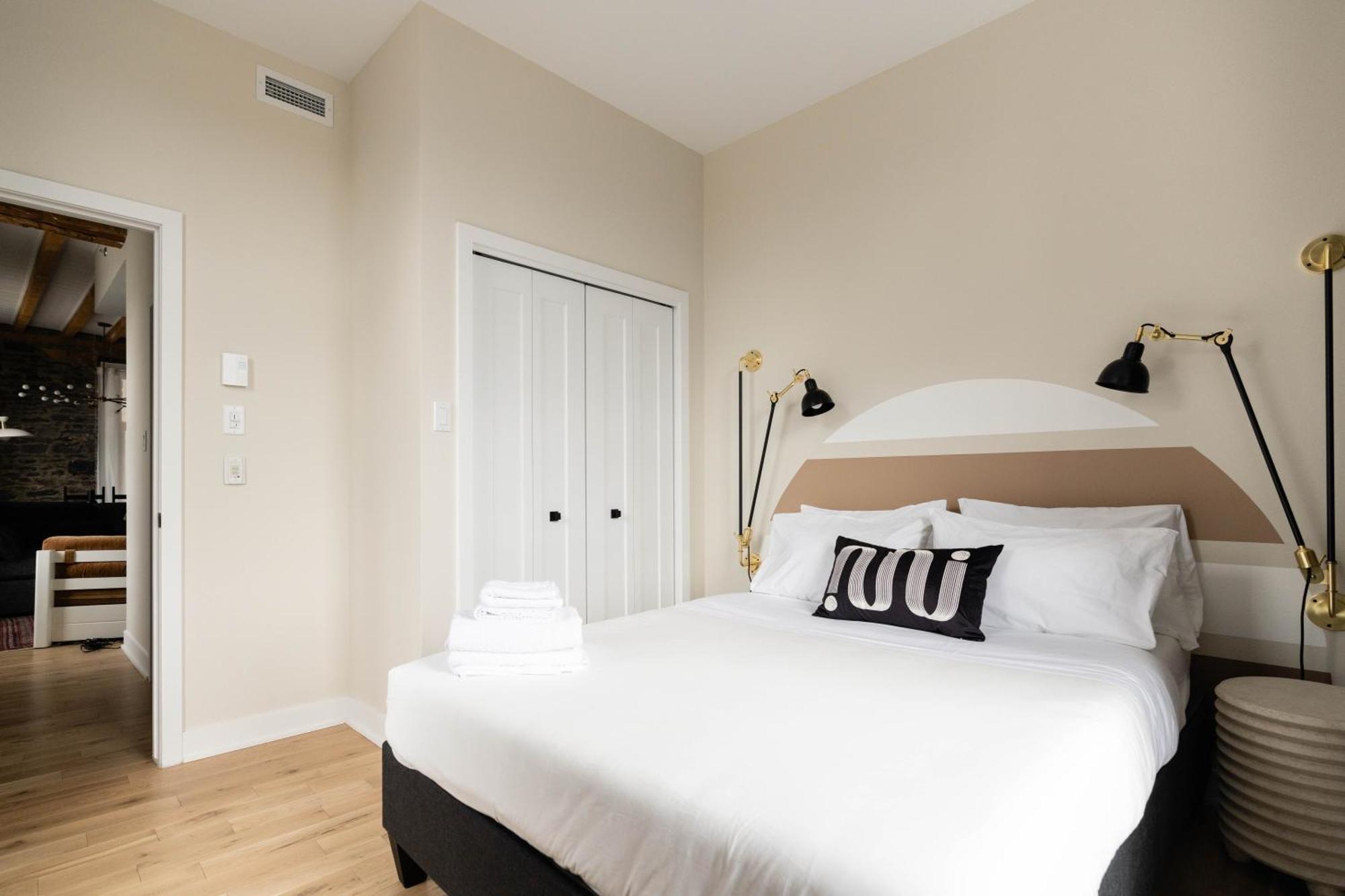 Aparthotel Maison Place Royale By Luxury In Transit Montreal
