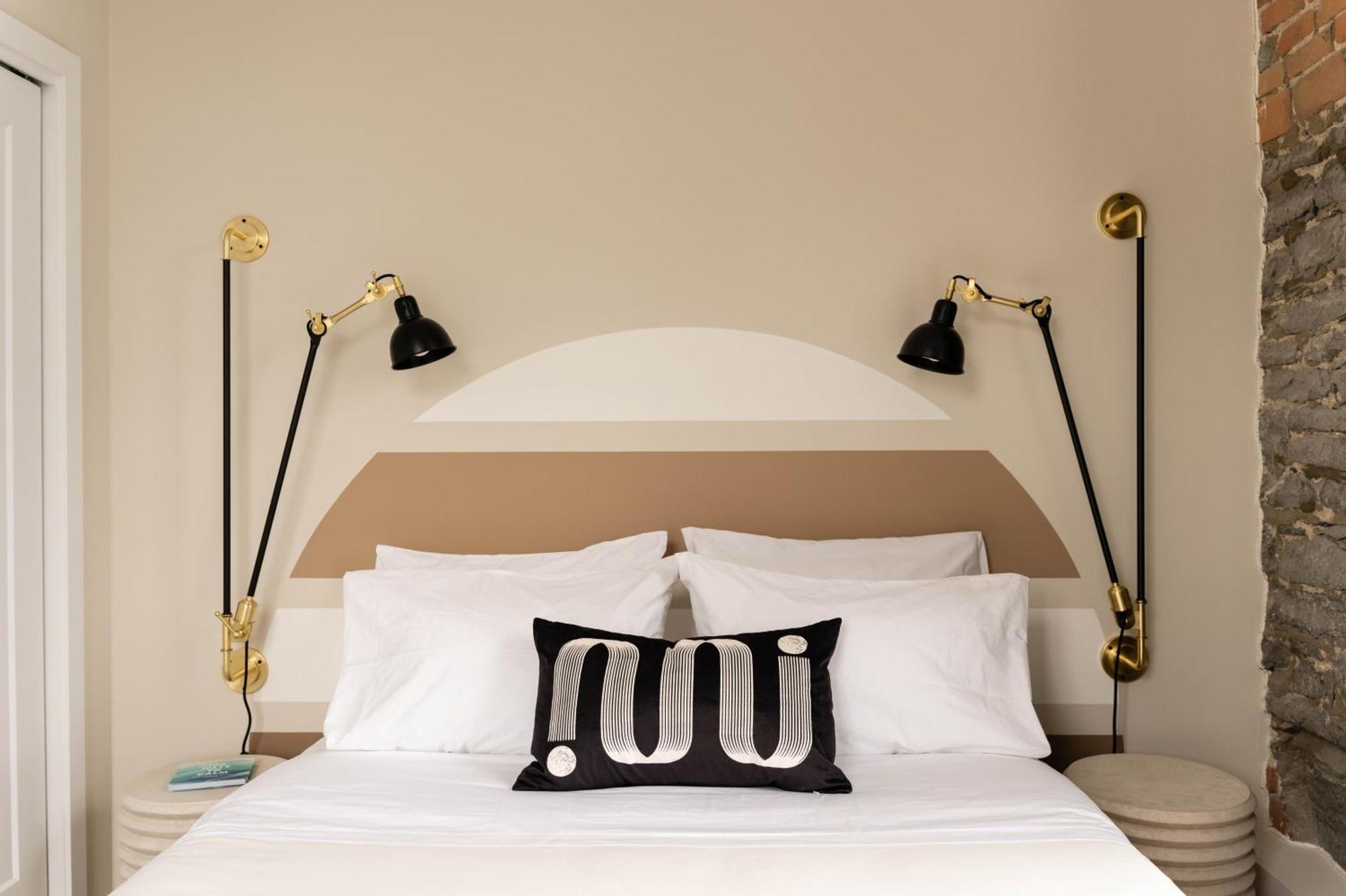 Maison Place Royale By Luxury In Transit 4* Montreal