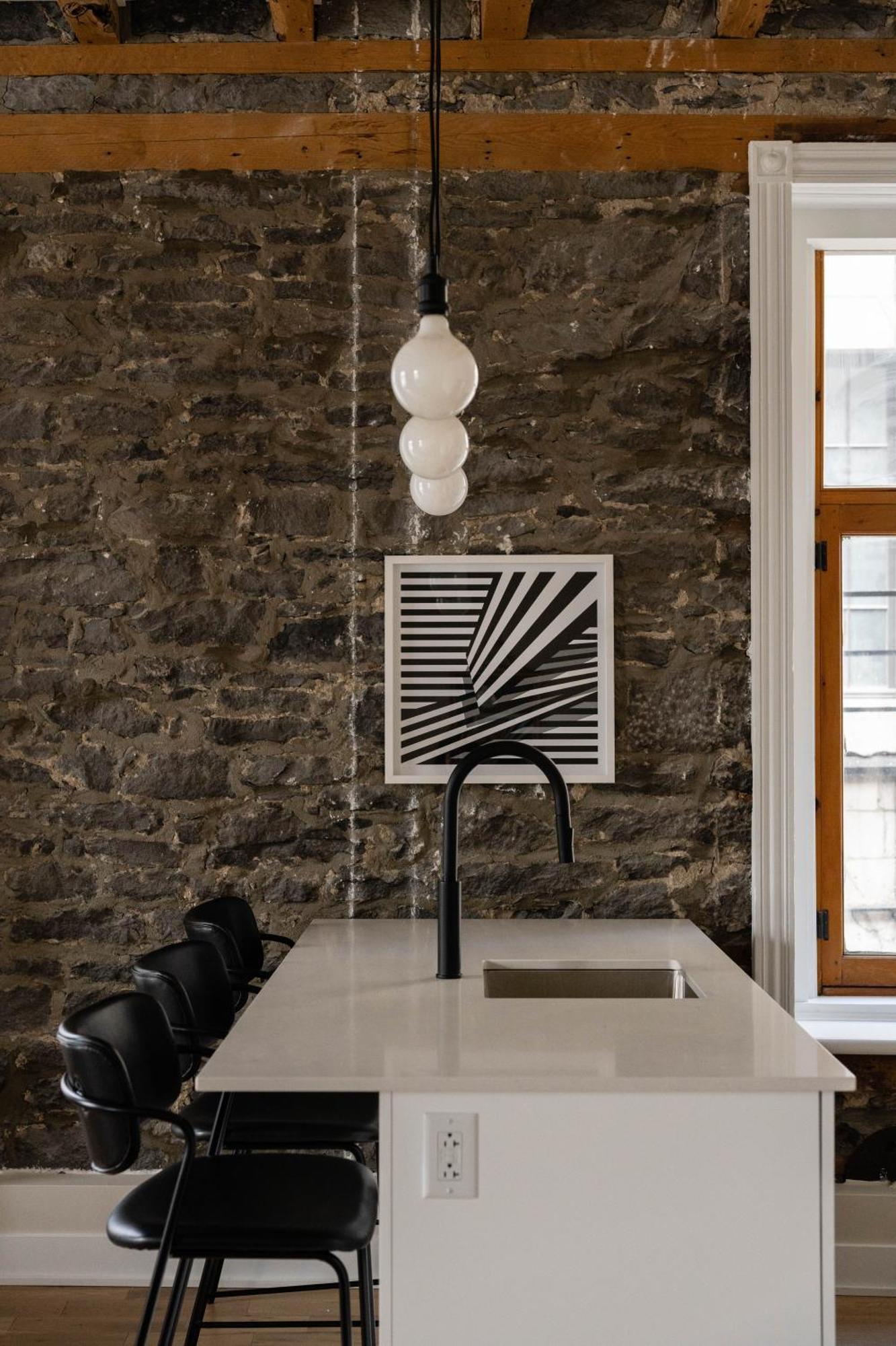 Aparthotel Maison Place Royale By Luxury In Transit 4*