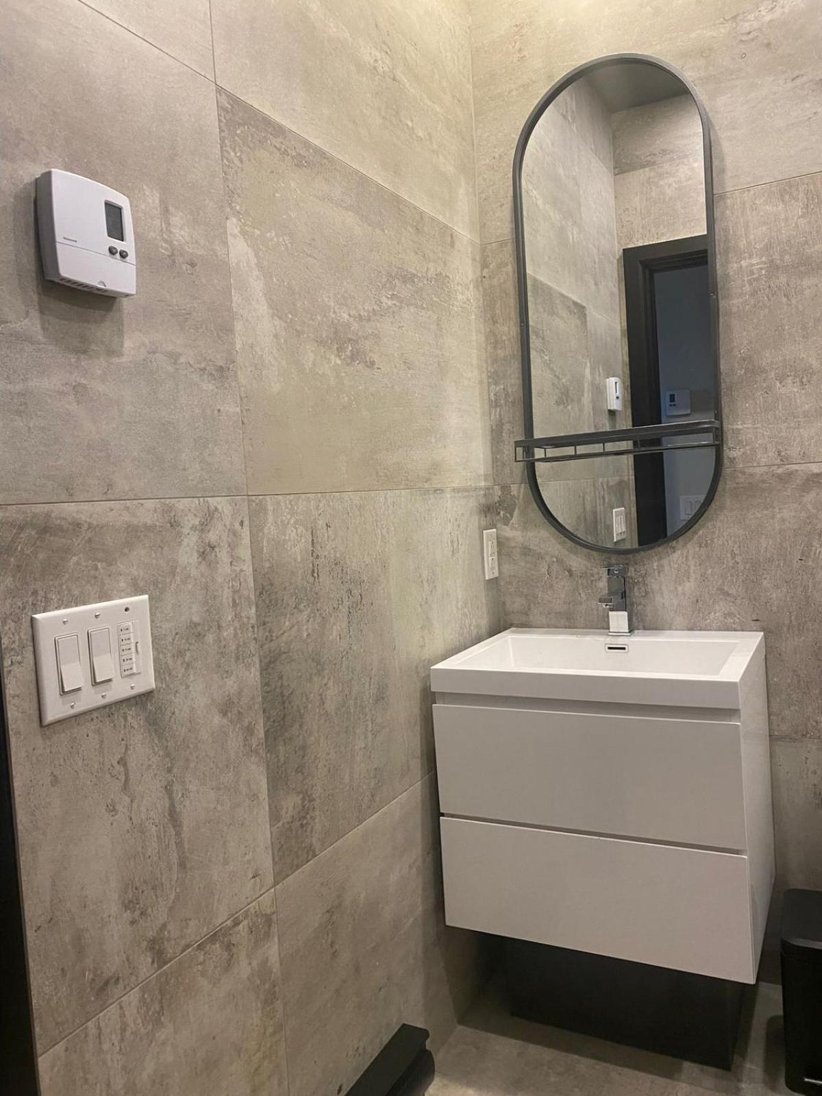 Homestay Private & Private Bathroom In Le Plateau