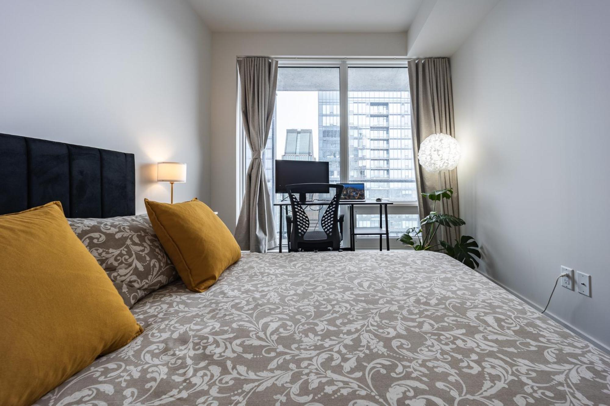 Apartment Panoramic View - 2 Bed 2 Bath 47th Floor